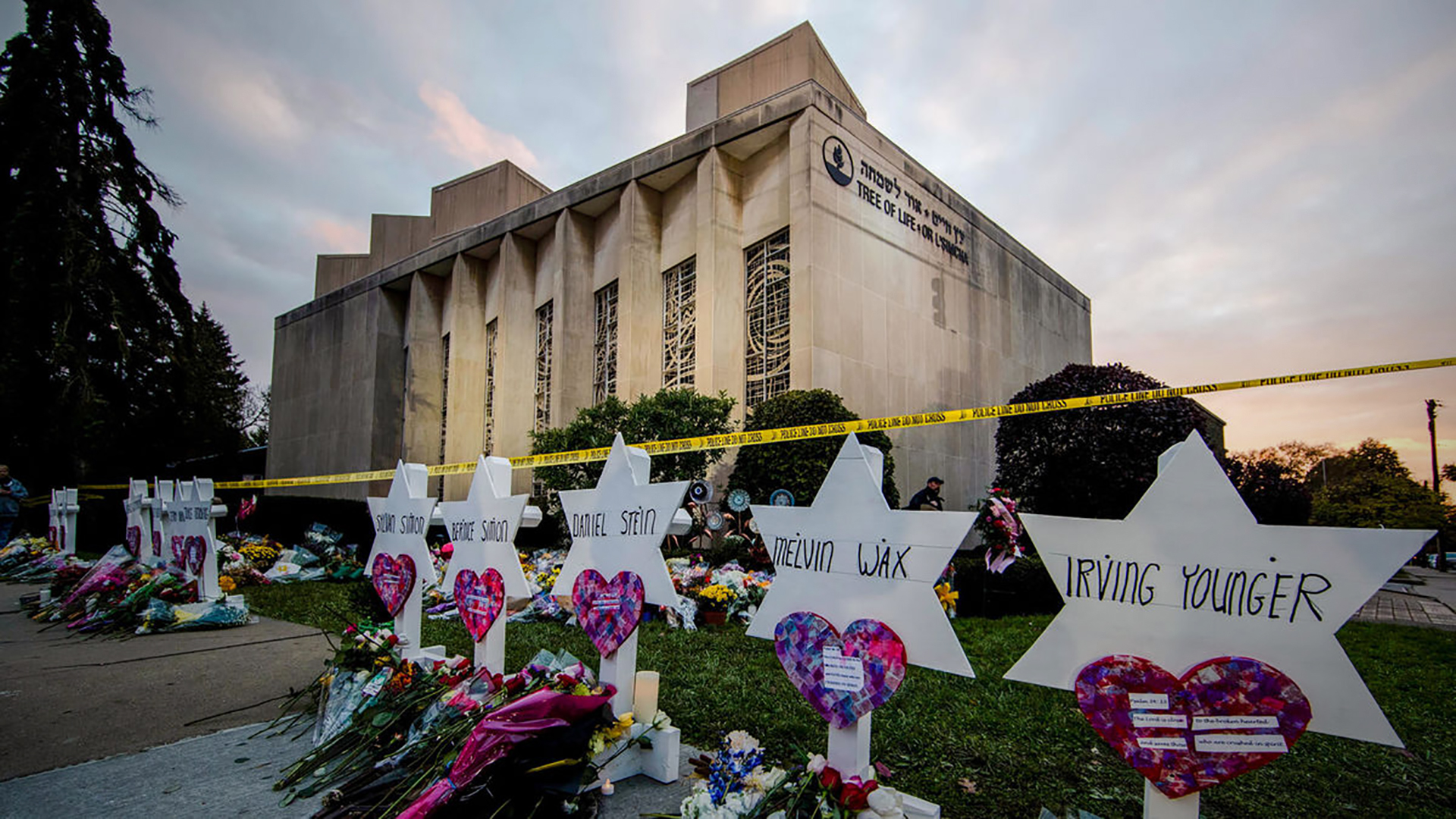 Memorials to the victims at the Tree of Life Synagogue in the days after the shooting.